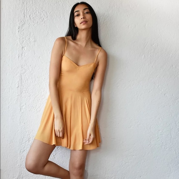 ❌SOLD❌ ARITZIA TALULA Floral Lipinski Mini Dress - Picture 5 of 6